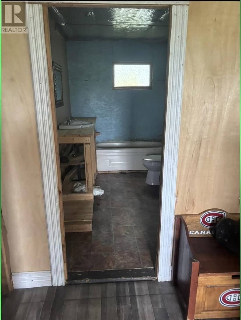 8 Courthouse Road — photo 5 of 10