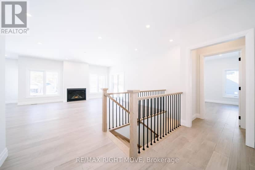 38 Bellehumeur Road — photo 3 of 23