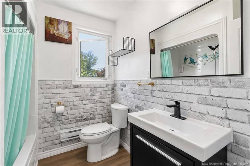 234-236 Ayer Avenue — photo 11 of 30