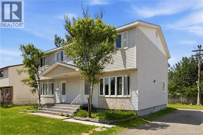 234-236 Ayer Avenue — photo 2 of 30