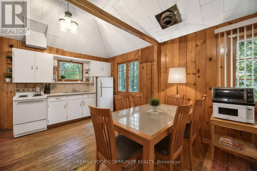 341 Tiny Beaches Road N — photo 10 of 27