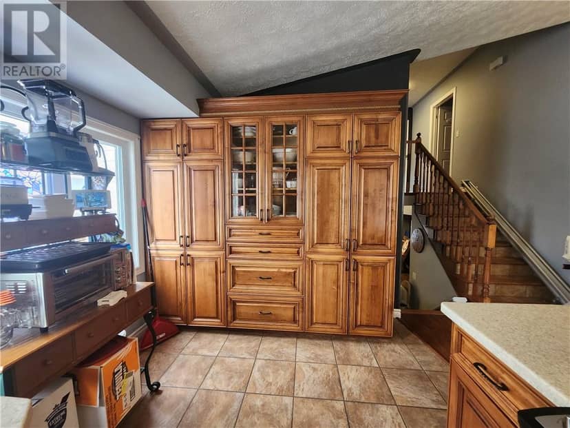 3637 Keith Avenue — photo 10 of 37