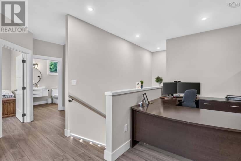 10 Heron Drive — photo 21 of 40