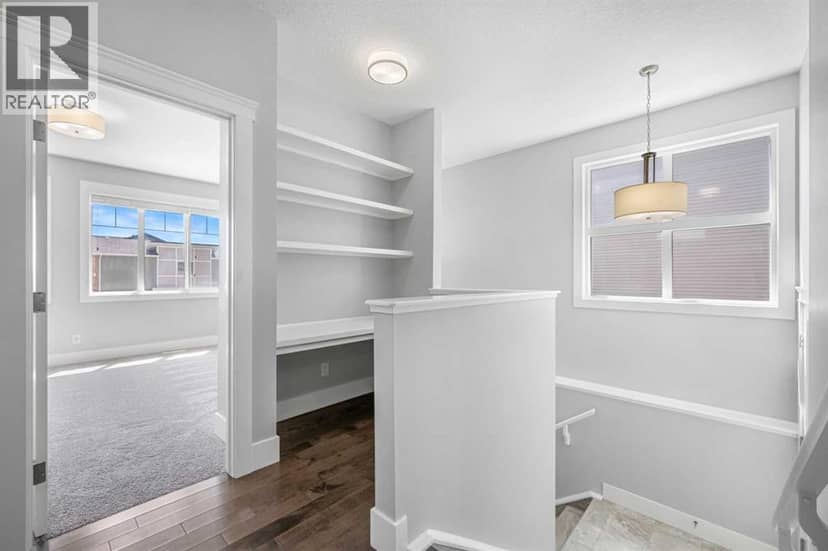 107 Sage Bluff Green NW, Calgary, photo 3
