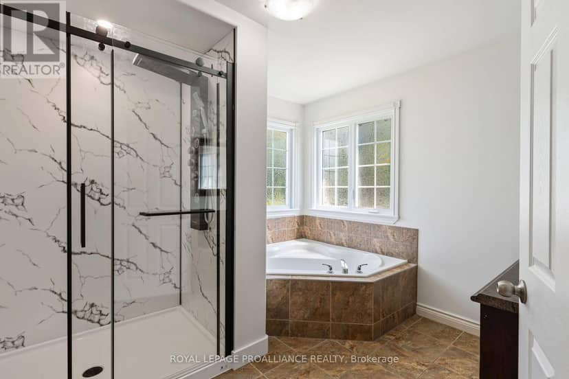 7 Albert Street — photo 22 of 40