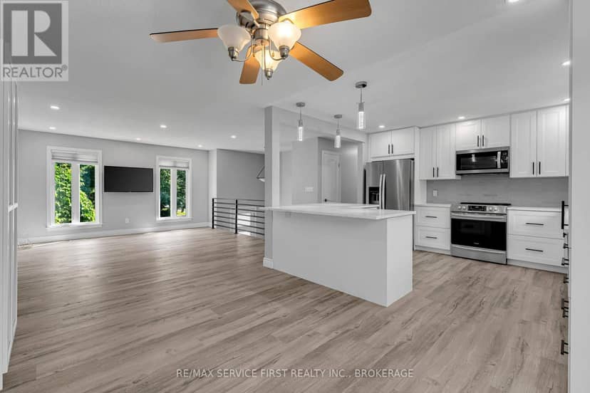 19 Heritage Drive — photo 12 of 40