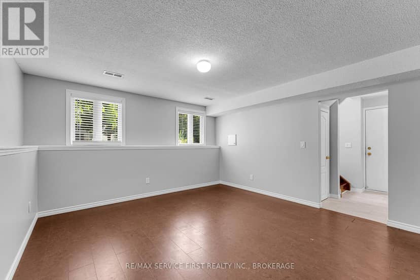 19 Heritage Drive — photo 32 of 40