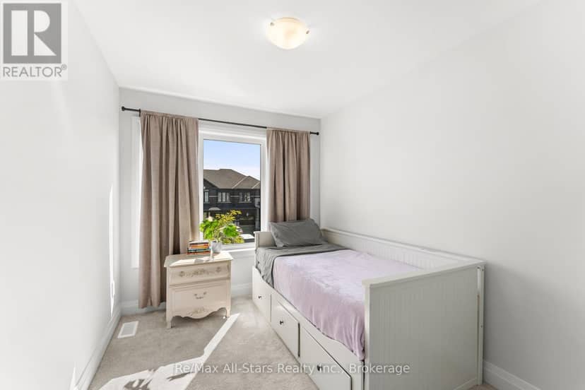 7 Keenan Street — photo 15 of 32