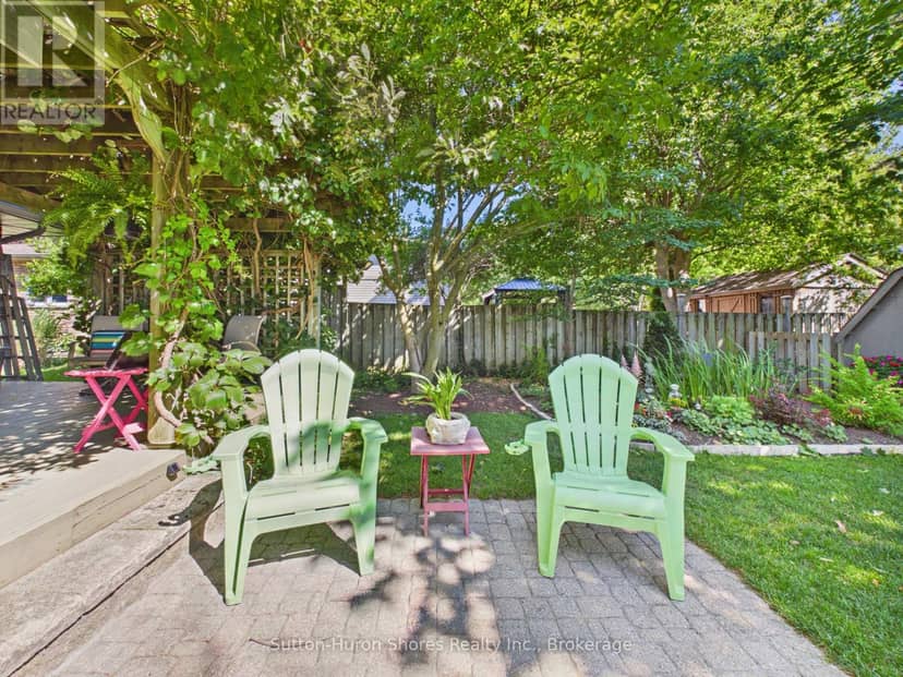 762 Bradford Street — photo 9 of 40