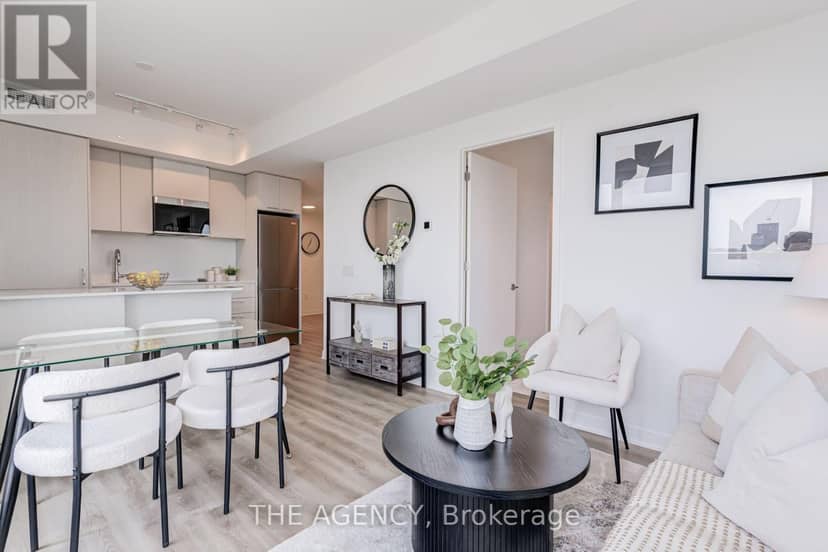 2403 - 10 Oak Street — photo 10 of 36