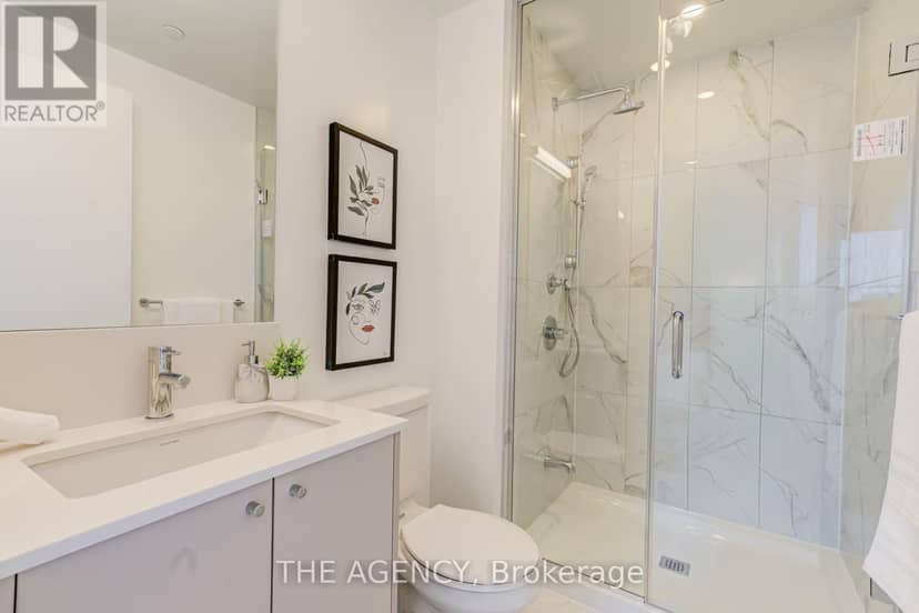 2403 - 10 Oak Street — photo 16 of 36