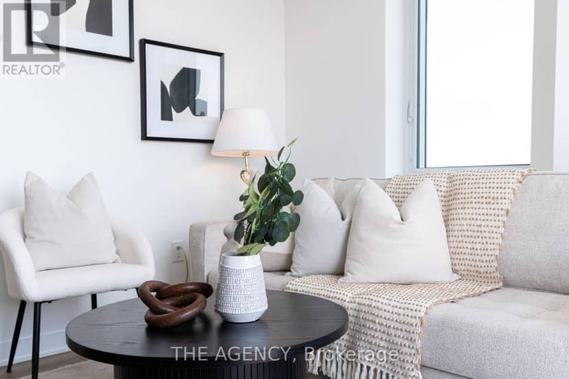 2403 - 10 Oak Street — photo 6 of 36