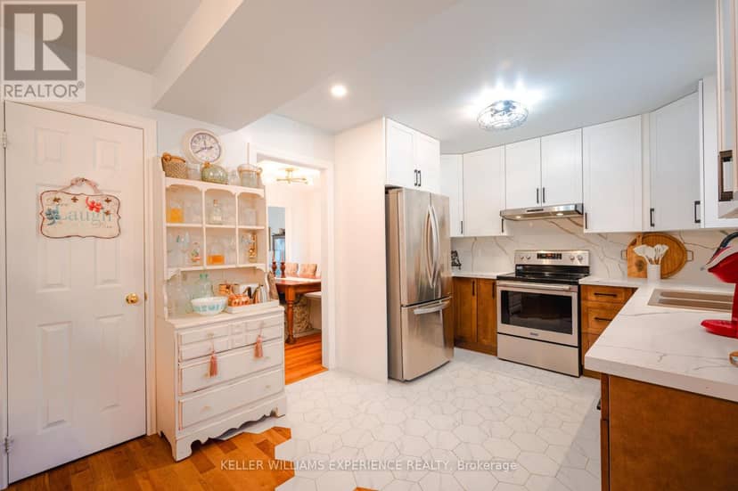 43 Dunnett Drive — photo 8 of 40