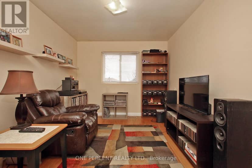 3074 Merritt Avenue — photo 17 of 25