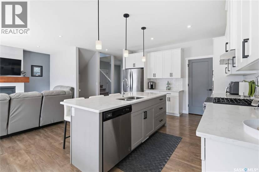 158 Chelsom BEND — photo 11 of 40