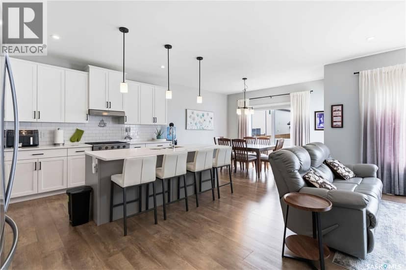 158 Chelsom BEND — photo 3 of 40