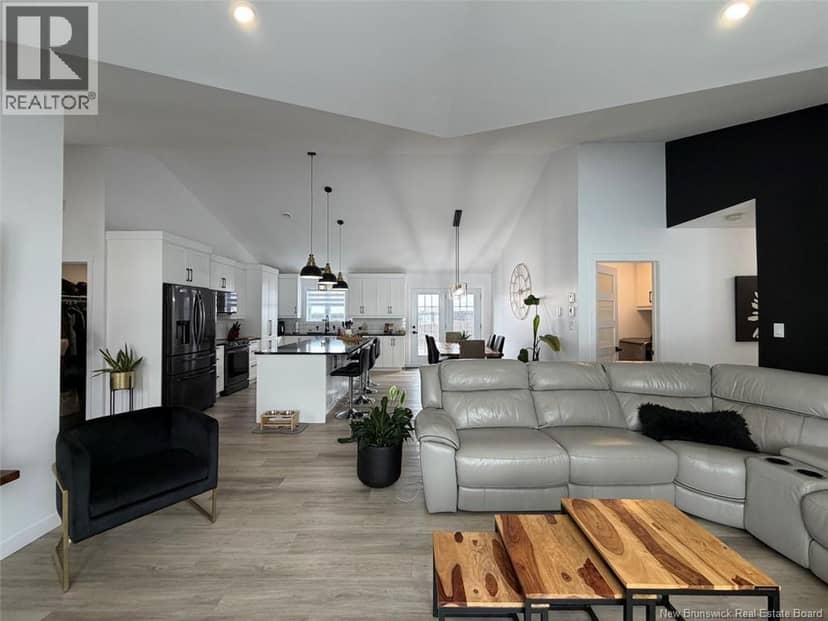 42 Chouinard Street, Saint-Quentin, photo 8