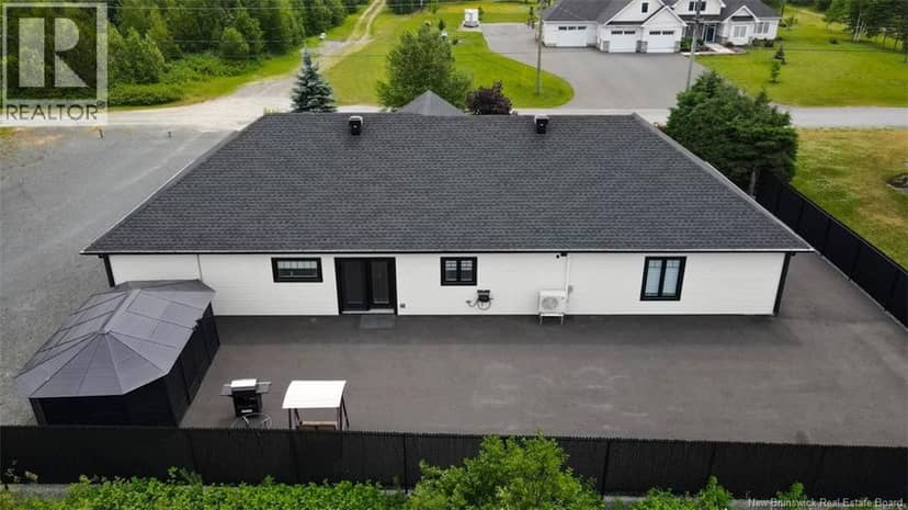 42 Chouinard Street — photo 29 of 38