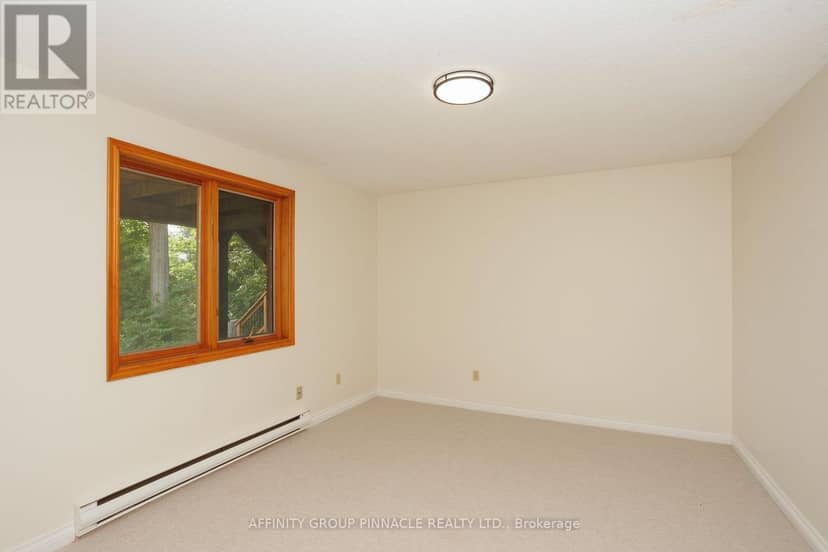 183 Louisa Street — photo 33 of 40