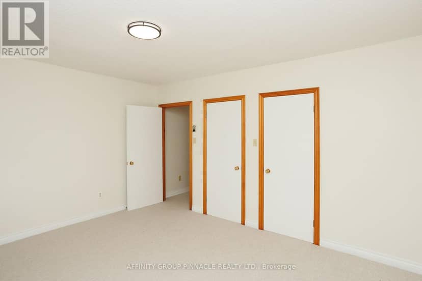 183 Louisa Street — photo 35 of 40