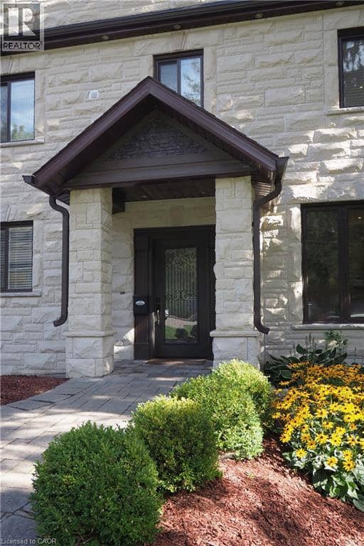530 ST ANDREW Street E, Fergus, photo 4