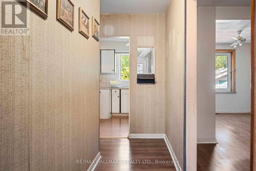4 Crestview Road — photo 7 of 21