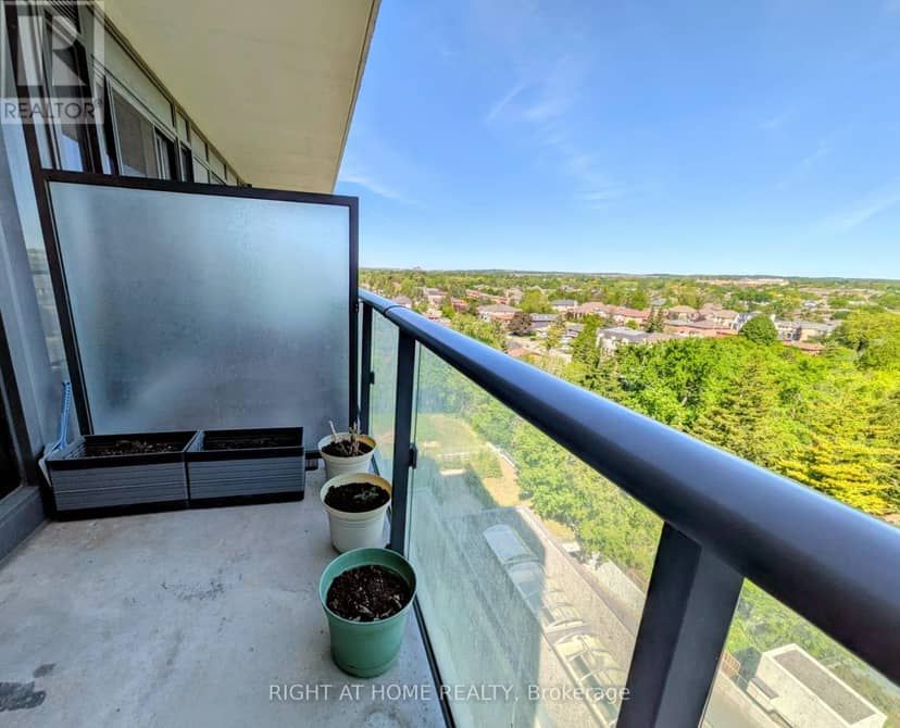1010 - 9618 Yonge Street — photo 36 of 40