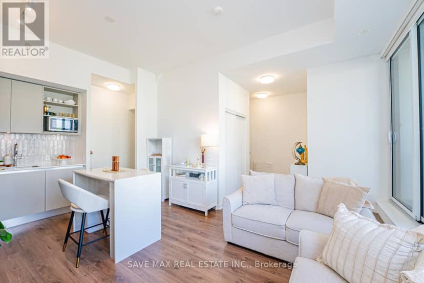129 - 3020 Trailside Drive — photo 1 of 34