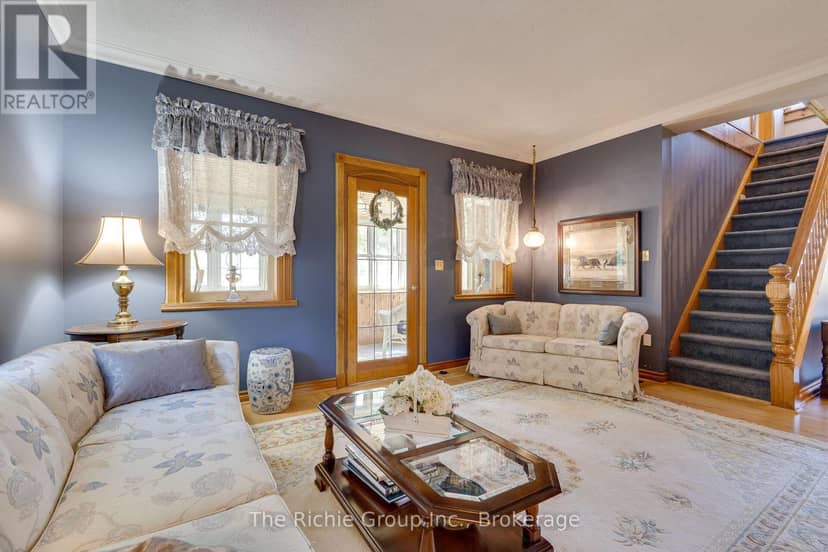 15 Emma Street, Caledon, photo 7