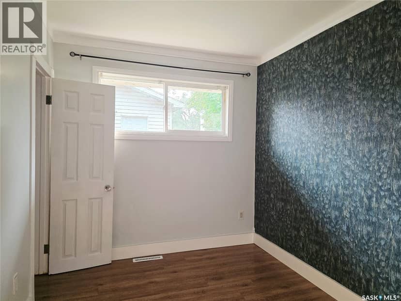 333 Elphinstone STREET — photo 16 of 24