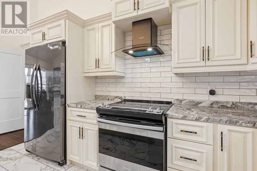 29 Laughlin Street — photo 14 of 40
