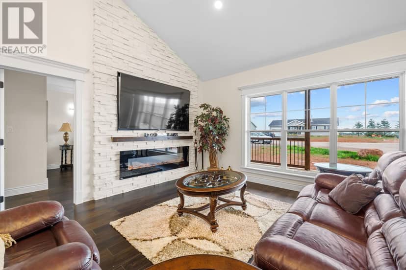 29 Laughlin Street — photo 15 of 40