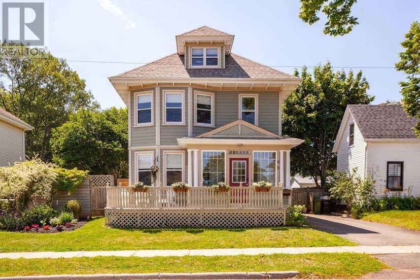 95 EDWARD Street — photo 1 of 40