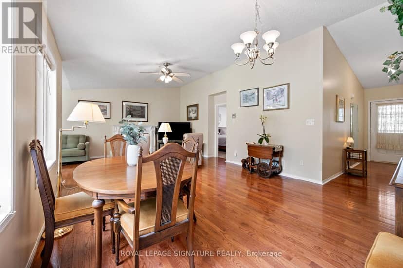 9 Huron Court — photo 11 of 40