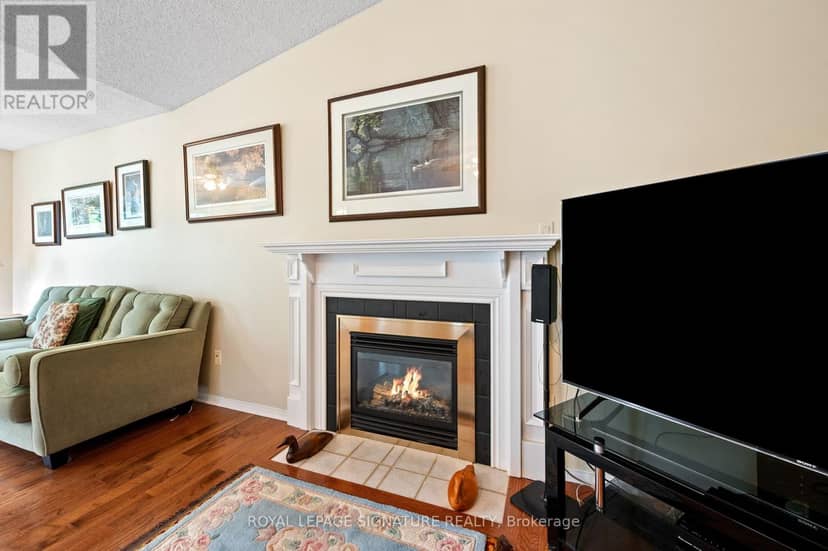 9 Huron Court — photo 15 of 40