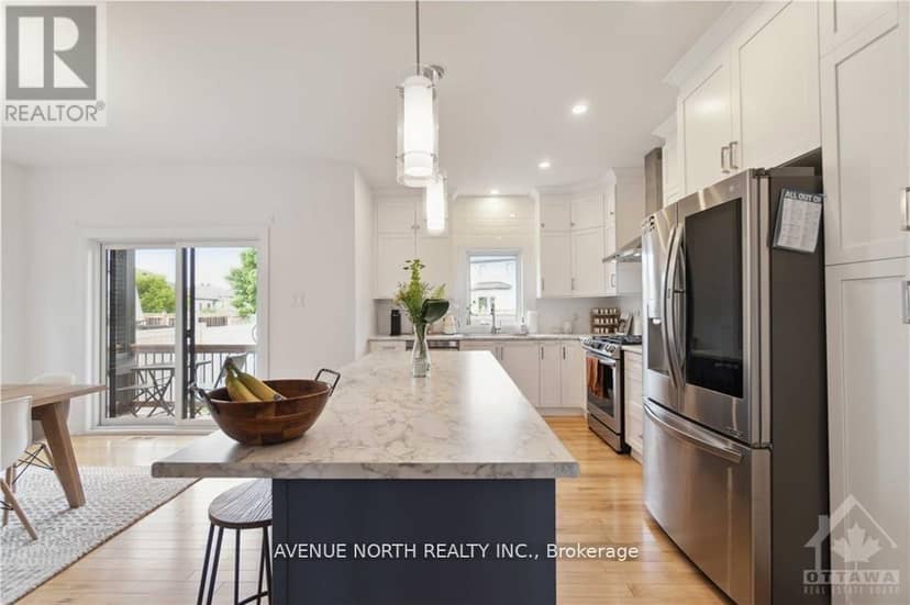 580 Strasbourg Street — photo 19 of 30