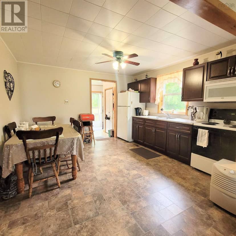 432 Stewart Road — photo 17 of 40