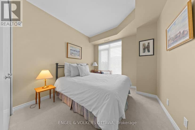 304 - 205 Bolton Street — photo 27 of 40