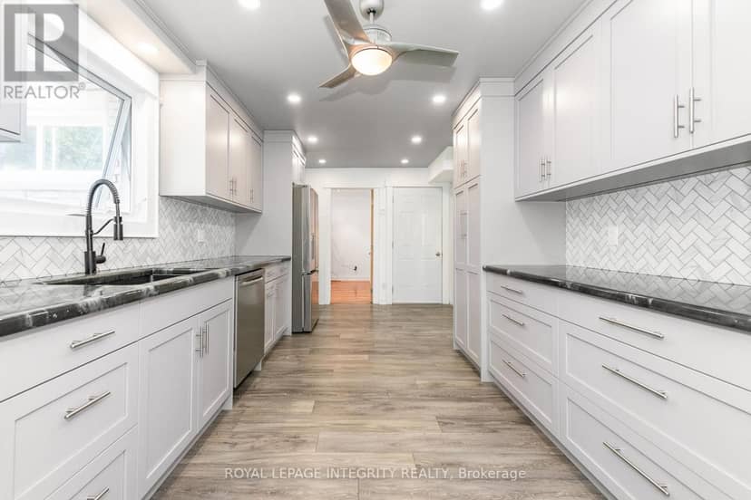 95 McClellan Road — photo 16 of 40