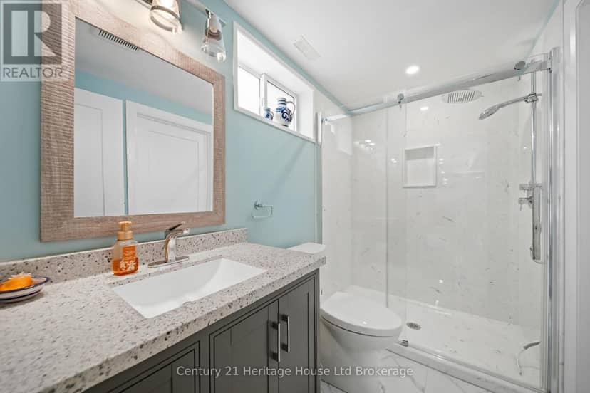 462 Rivercrest Drive — photo 31 of 40