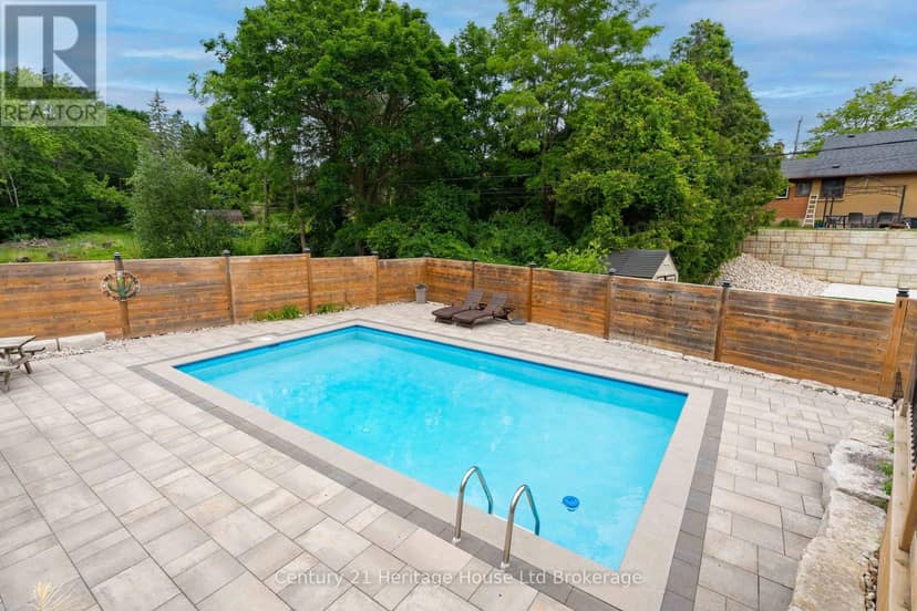 462 Rivercrest Drive — photo 37 of 40