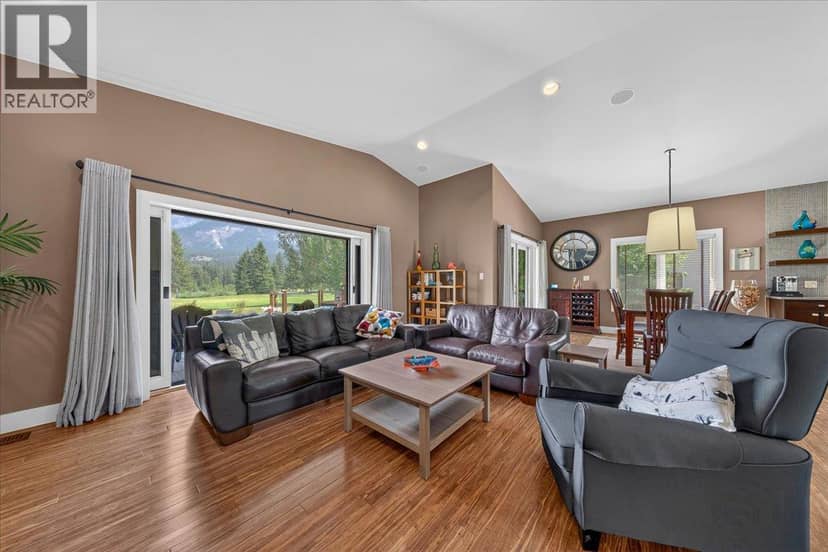 5210 Riverside Drive, Fairmont Hot Springs, photo 6