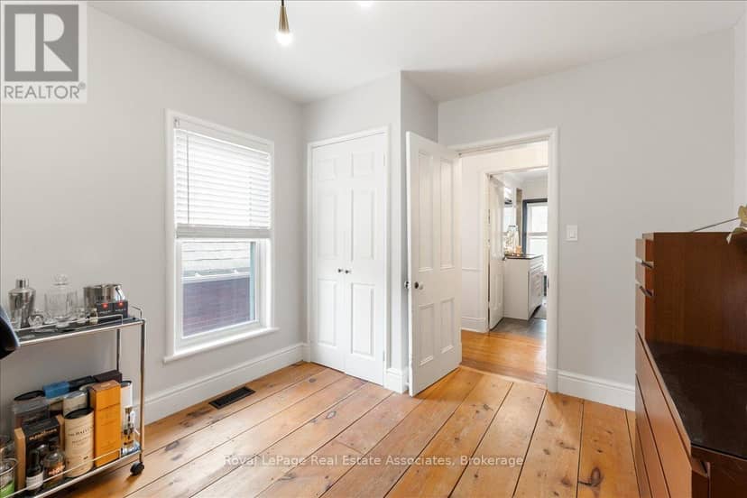 21 Peace Street — photo 23 of 40