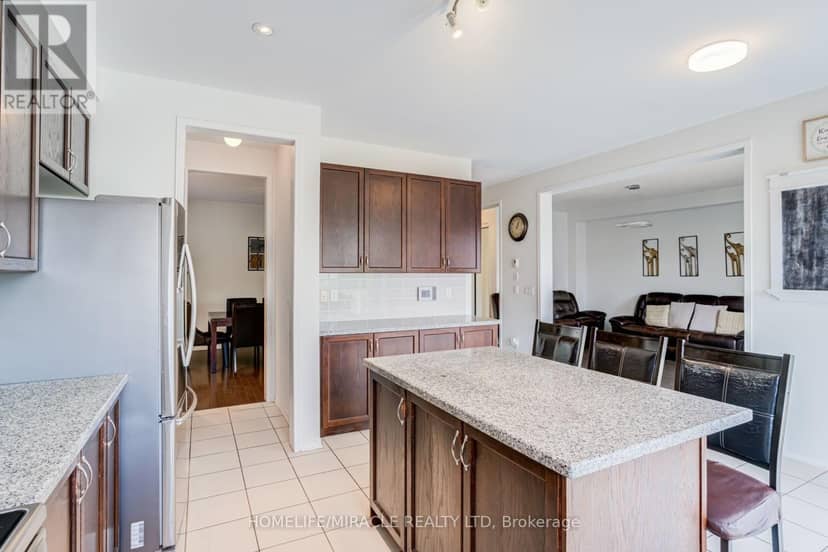 118 Cauthers Crescent — photo 16 of 40