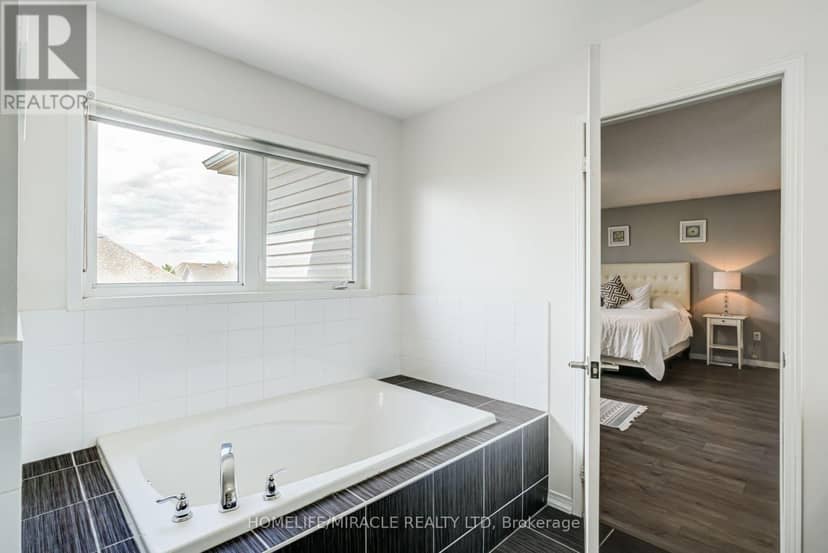 118 Cauthers Crescent — photo 30 of 40