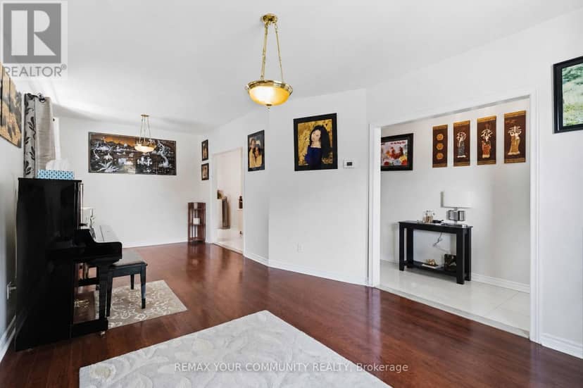32 Kirknewton Road, Toronto, photo 6