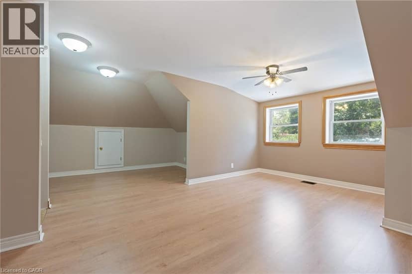 411 ST ANDREW Street — photo 27 of 33