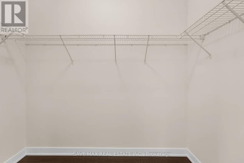 1007 Kingsridge Court — photo 35 of 40