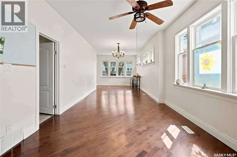 2038 Toronto STREET — photo 11 of 35