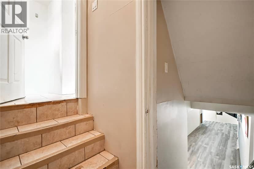 2038 Toronto STREET — photo 23 of 35